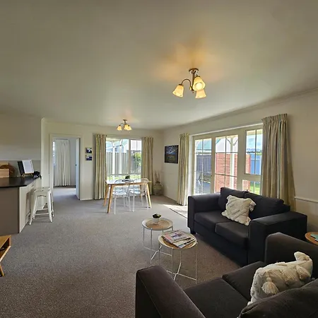 Relax On Rata, Cottage 1 Twizel Exterior photo
